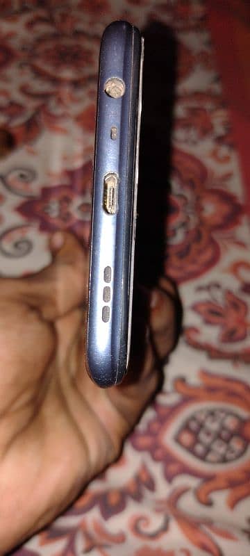 oppo a15 hai 10/10 condition hai 2//32 Ram hai All okay 2