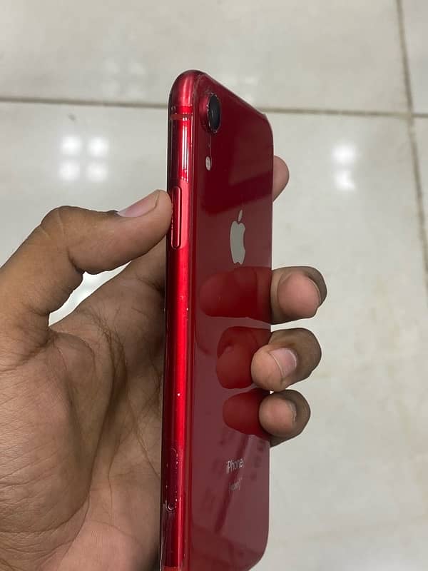 Iphone XR 64 gb official Pta Approved 1