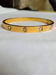 bangle