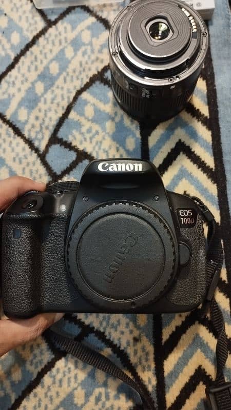 Canon EOS 700D with 18-55mm STM Lens - Excellent Condition (9.5/10) 5