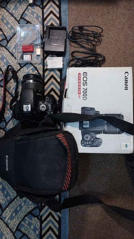 Canon EOS 700D with 18-55mm STM Lens - Excellent Condition (9.5/10) 16