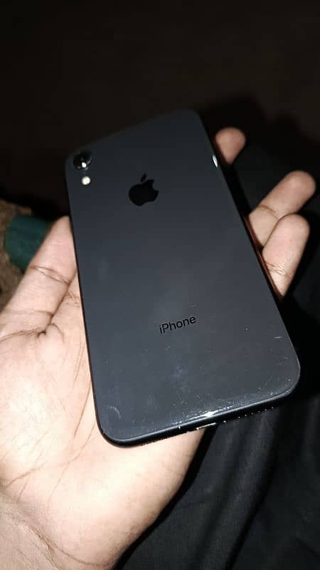 I phone xr 128gb 2