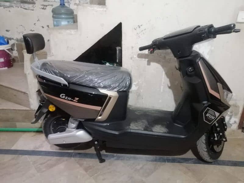 Genz evee scooty for sale 1