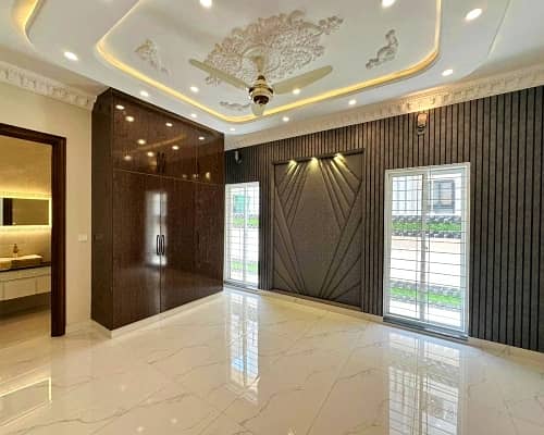 10 Marla Modren House for sale in Paragon City imperial 1 9