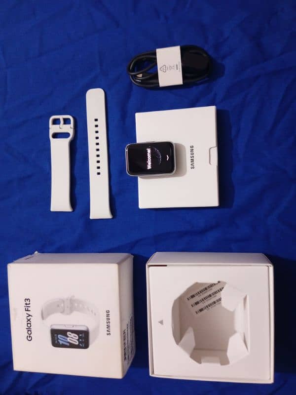 Galaxy Fit 3 smart watch 03132714402. 8