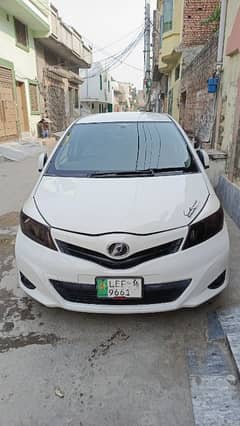 Toyota Vitz 2013