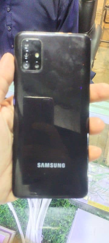 SAMSUNG A51 2