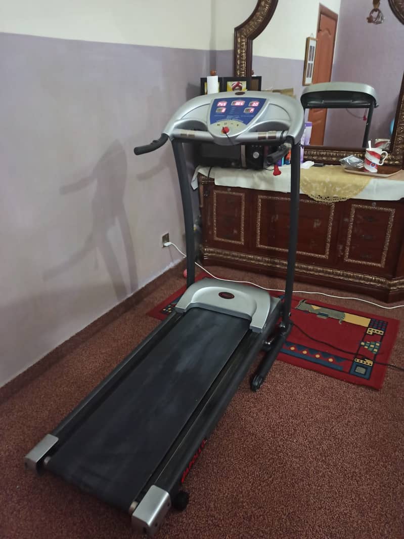 Apollo AP 005 Treadmill - Used - Needs A Deck 6