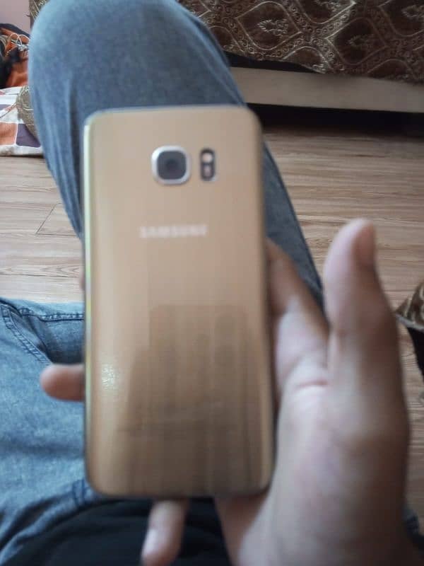 Samsung galaxy s7 egde 3