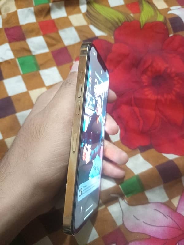 My iPhone 12 pro max 256gb rose gold 10/9.9 Non Pta Ufone sim Works 13