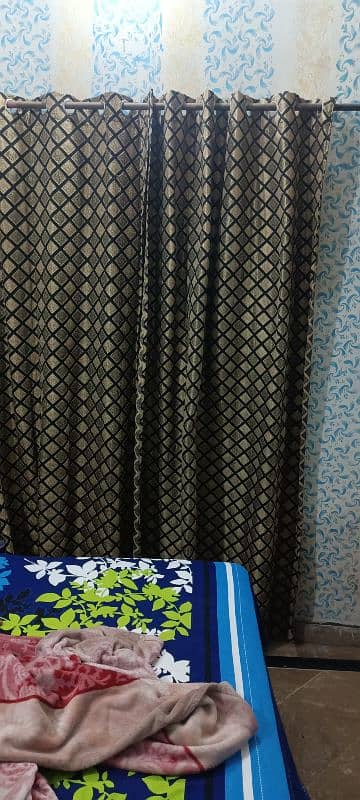 4 curtains for sale condition ok ha 1 month pehly leye heyn 4