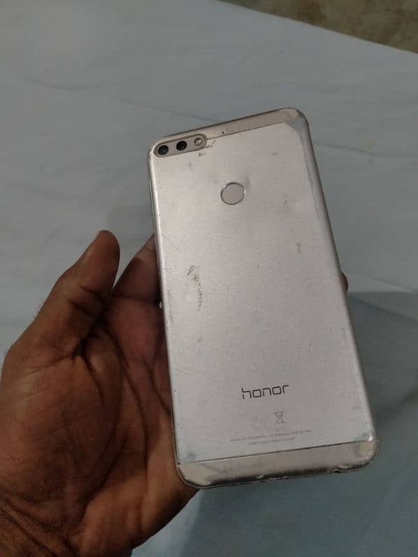 honor 7c 7