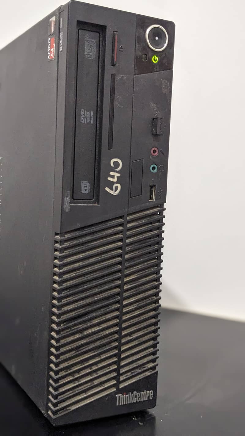 Lenovo Thinkcentre  M79 AMD A4 PRO-7300B 1