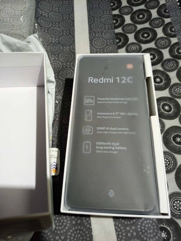 redmi 12c mobile sale 10/10 condition with box 1