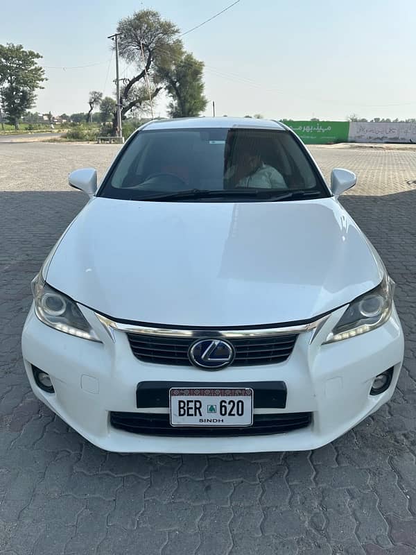 Lexus CT200h 2011 6