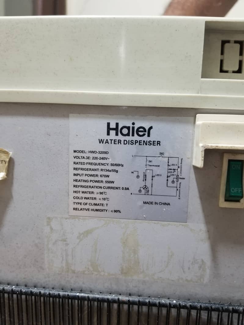 Haier Water Despenser 4