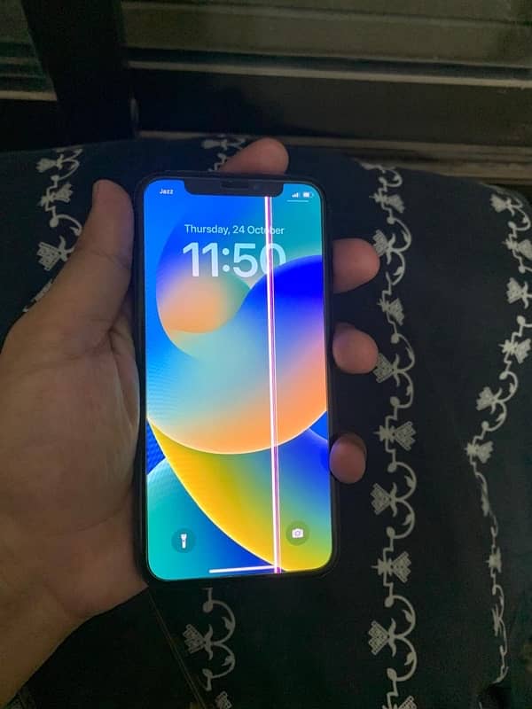 iPhone X 64gb pta approved only 1 line on screen battery health 79% 1