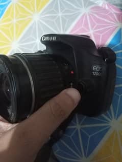 canon 1200D r lens