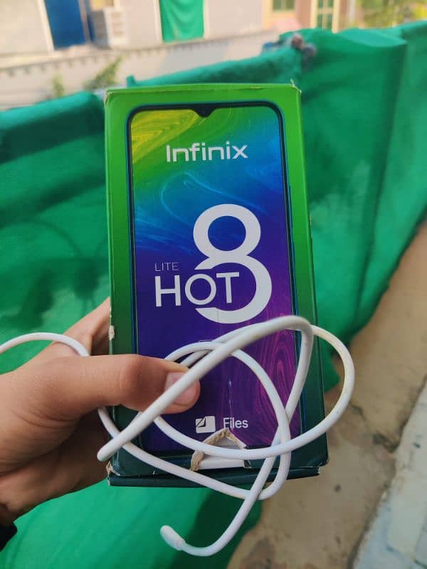 COMPLETE BOX INFINIX HOT 8 LITE 7