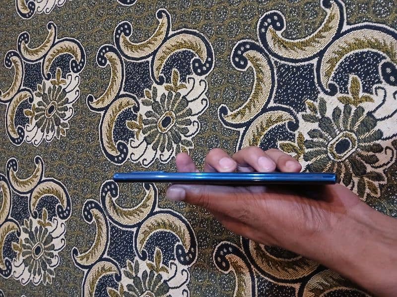 samsung note 10 plus 5g 12/256 2 dot minor side crack 3