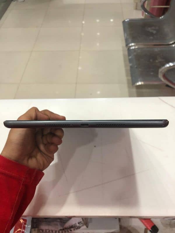 Apple Ipad 9 Generation 3