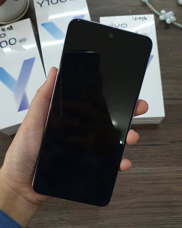 Vivo Y100   (Box pack) 3