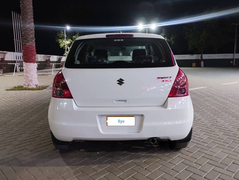 Suzuki Swift 2018 5