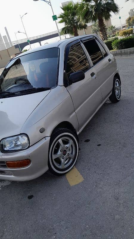 Daihatsu Cuore 2004 6