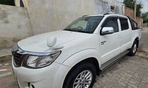 Toyota Hilux vigo champ 2016