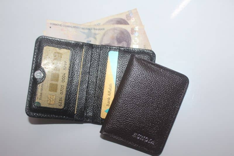 genuine Leather card holder with currency pocket 2