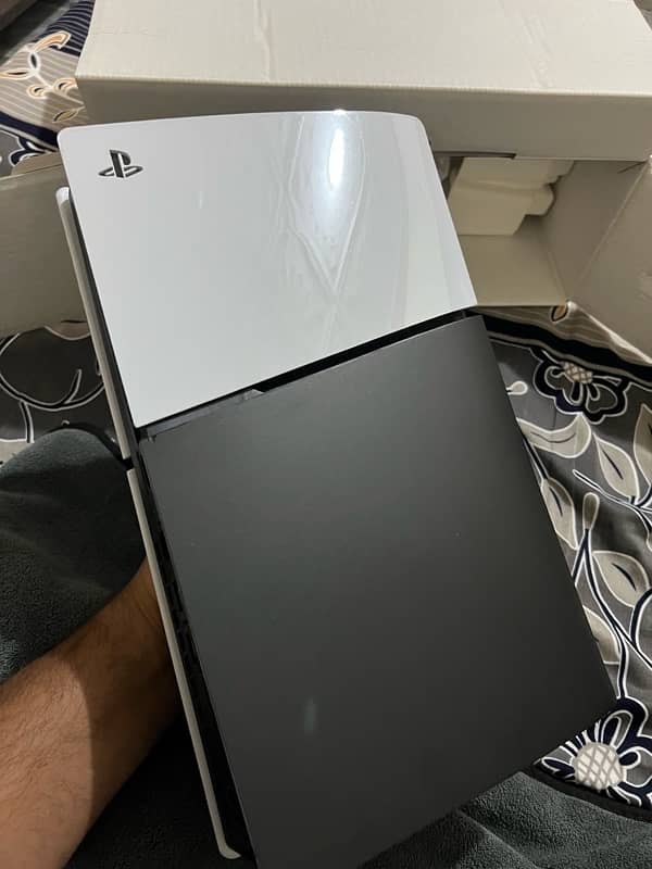 PS5 1TB SLIM CONSOLE 4