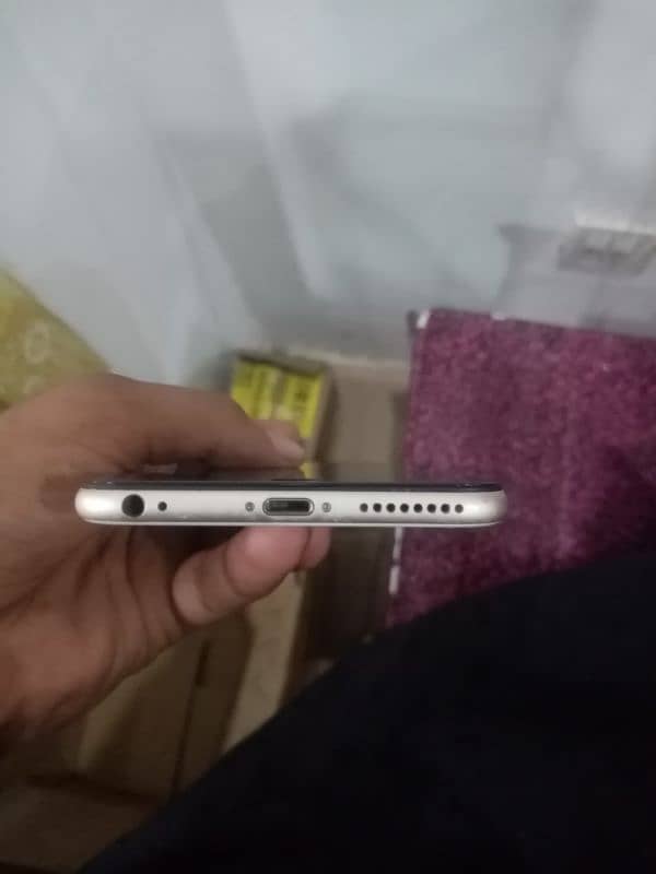 I phone 6plus pta appeared 5