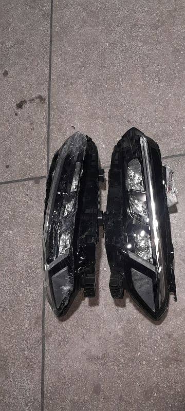 HONDA CIVIC 2022 HEADLIGHTS NEW SHAPE 2