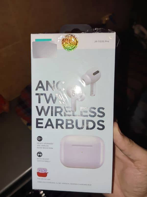 ear buds 5