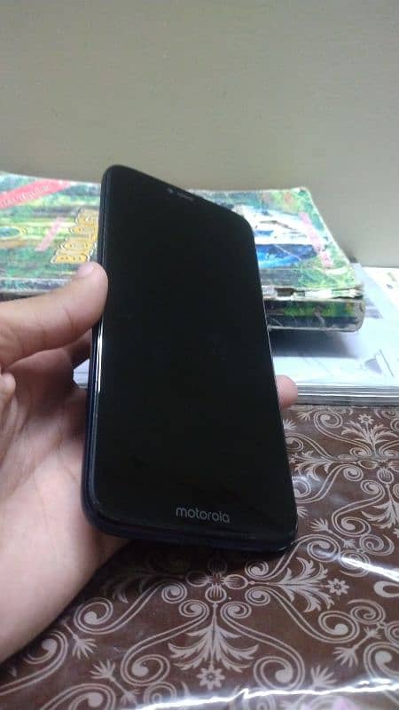 moto g7 {Shaded non pta} 1