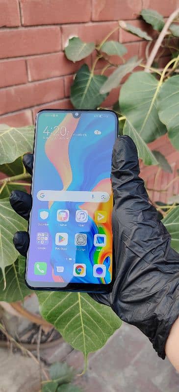 Huawei P30 Lite. . . . . 6/128gb. . . . . curved display 7