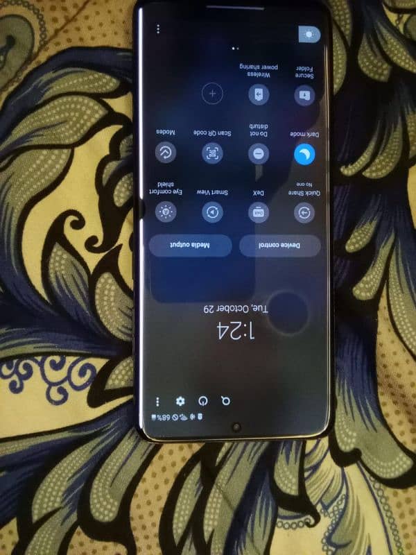 Samsung s20 plus 5g 1