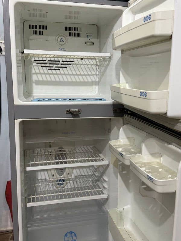 Refrigerator For sale 9