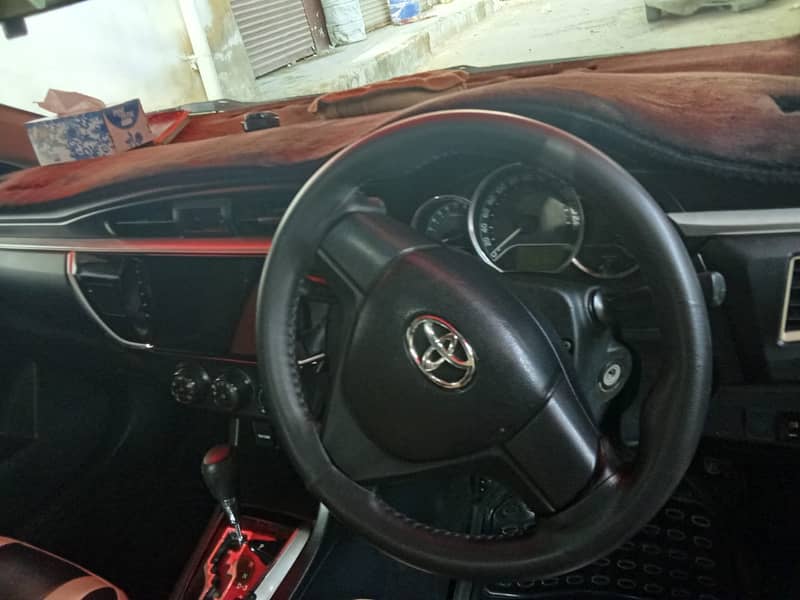 Toyota Corolla GLI 2016 New version urgent sale 10