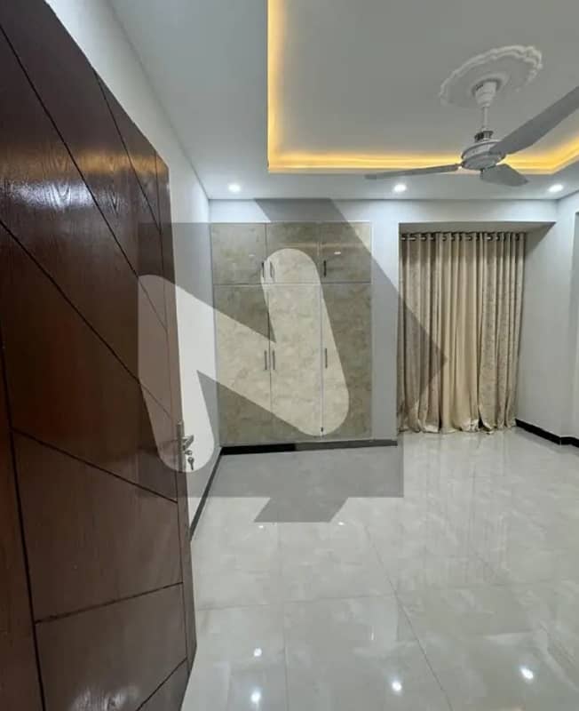 G-11/4 Super luxury PHA D-Type First Floor Flat For Sale 7