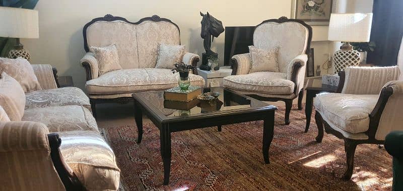 7 seater sofa set with 1 center table and 2 side tables 3