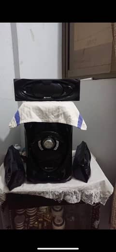 Audionic speakers for sell