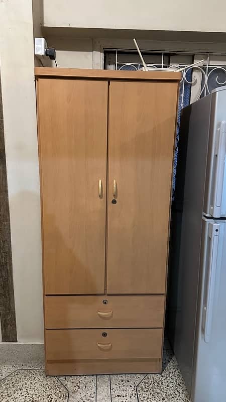 wardrobe in good condition 0