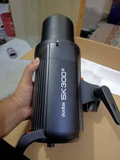 godox sk 300 light sofat box 10 by 10