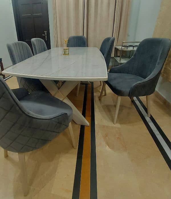 6 seater new dining table for sale 3