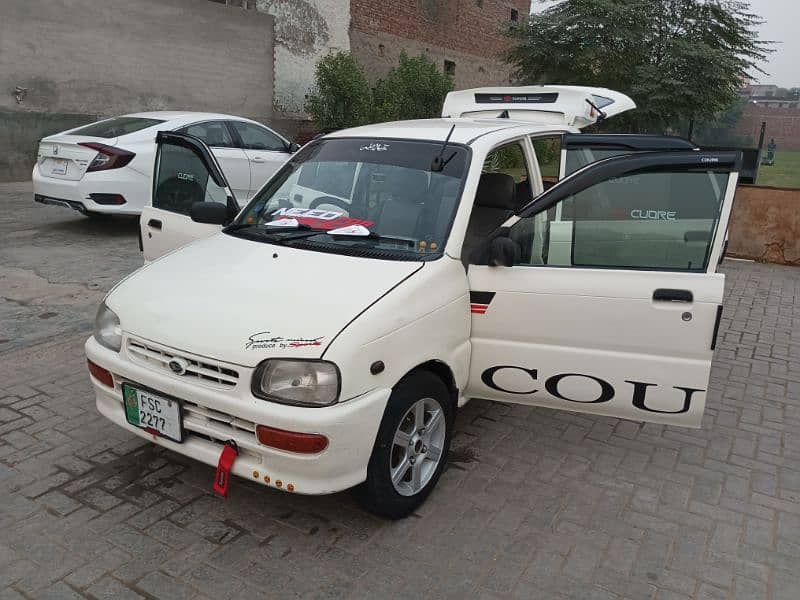 Daihatsu Cuore 2004 19