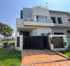 7 Marla Corner Brand New Fully Maintained Modern House At Hot Location For Sale In DHA Phase 9 Town Block B Lahore 0