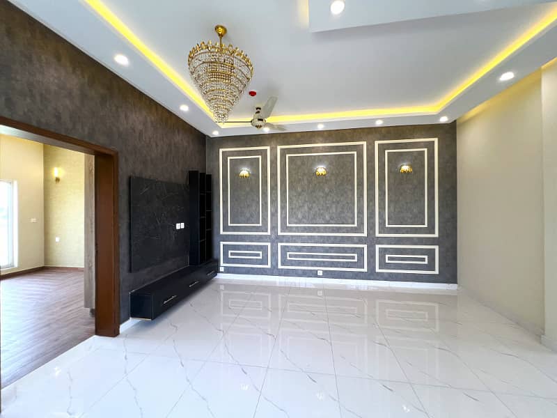 7 Marla Corner Brand New Fully Maintained Modern House At Hot Location For Sale In DHA Phase 9 Town Block B Lahore 11