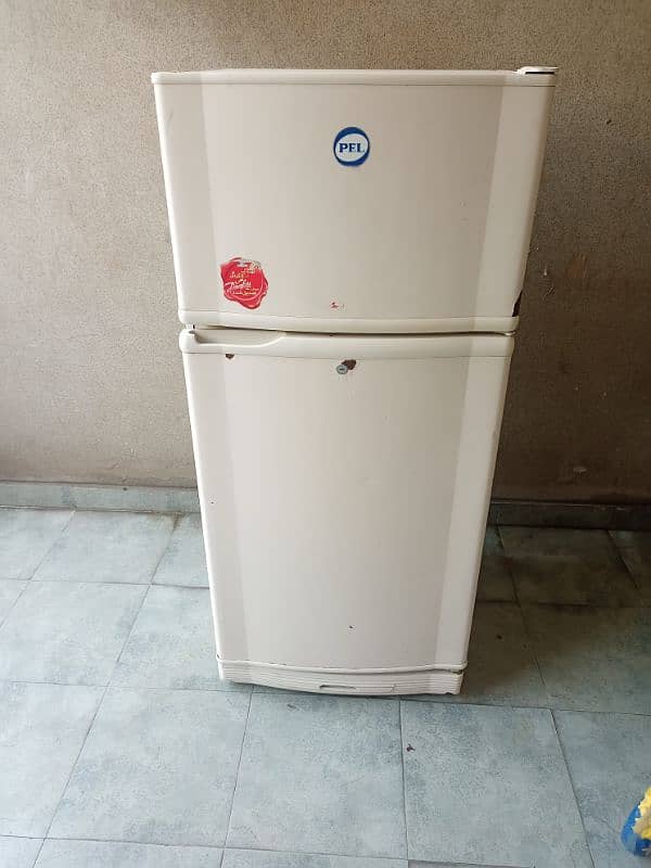 Pel Fridge Medium Size for Sale 1