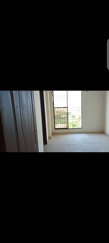 2bed lounge apartment ready to move 1